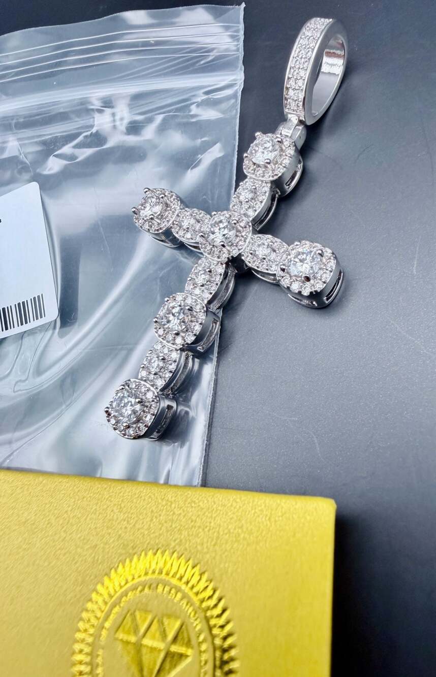GRA Moissanite 2.14ct Color D Cross Pendant Necklace